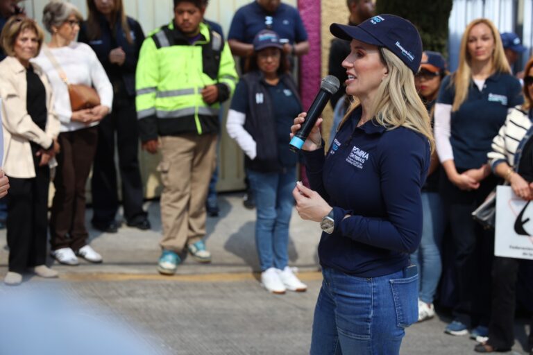 “El compromiso en Huixquilucan es permanente y cercano”: Romina Contreras