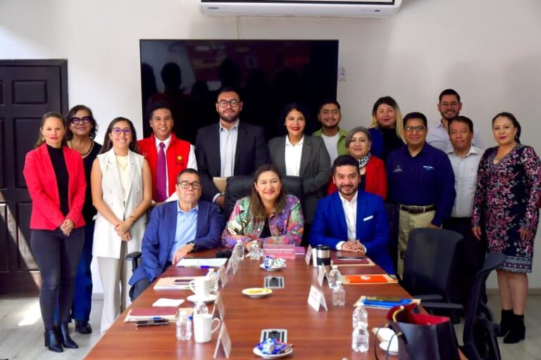 Azcapotzalco impulsa participación ciudadana con la ‘Silla Ciudadana’ en sesión del Concejo