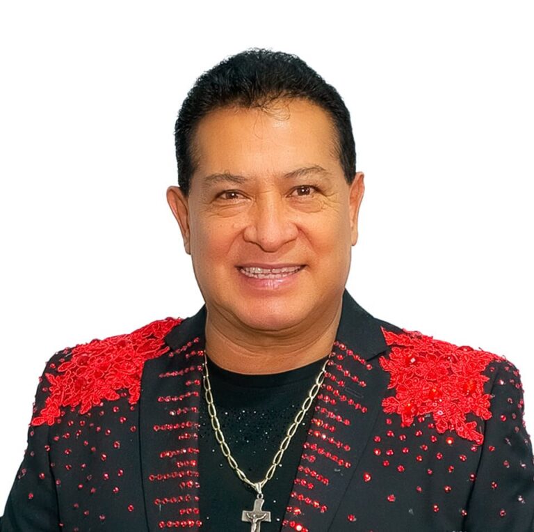 Jorge Domínguez y Super Class ofrecerán espectáculo en el teatro Metropolitan