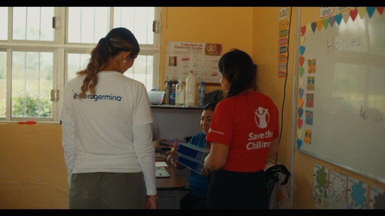 Donación de toallas antimicrobianas para luchar contra la diarrea Donación de toallas antimicrobianas para luchar contra la diarrea