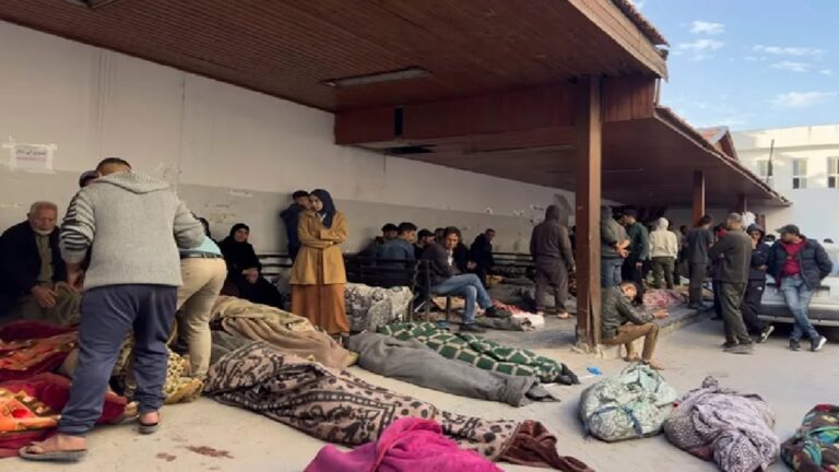 Israel rompe la tregua y sus bombardeos causan más de 400 muertos en Gaza