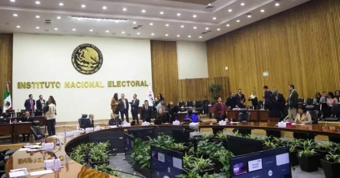 INE lleva avance del 38% en organización de elección judicial