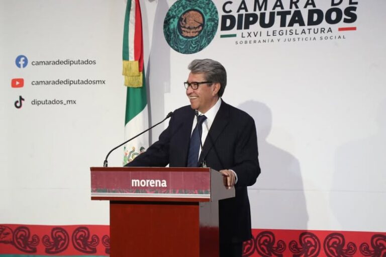 El juicio de procedencia no puede ni debe convertirse en un circo judicial: Monreal