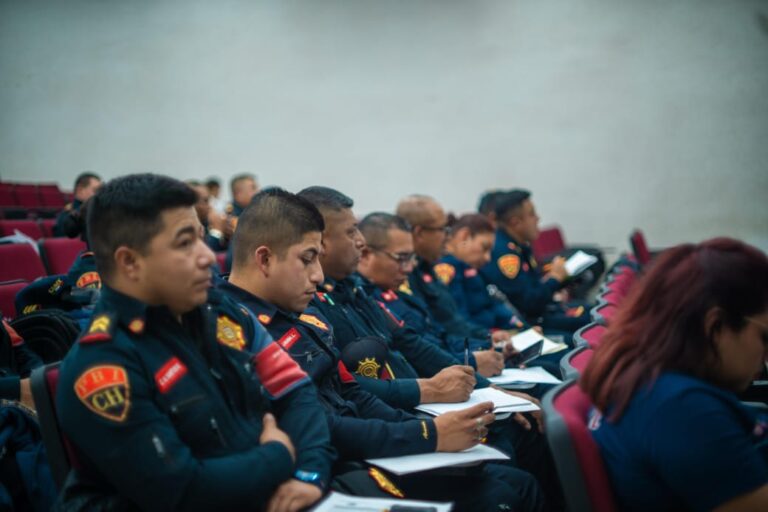 Gustavo A. Madero declara la guerra a los “franeleros”: policías reciben capacitación para su detención