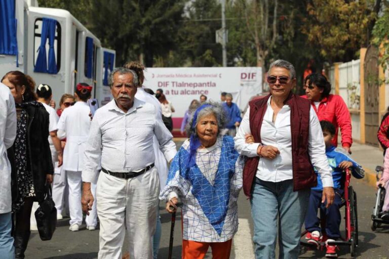 DIF Tlalnepantla refuerza servicios de salud y bienestar para la comunidad