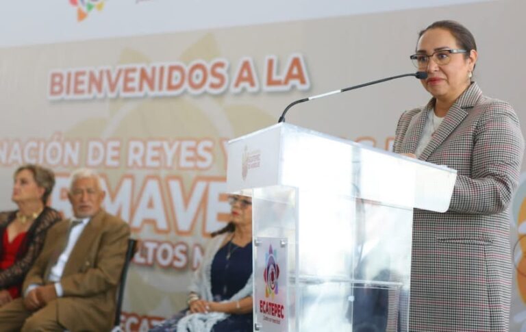 Ecatepec fortalecerá casas y clubes para adultos mayores: Azucena Cisneros Coss