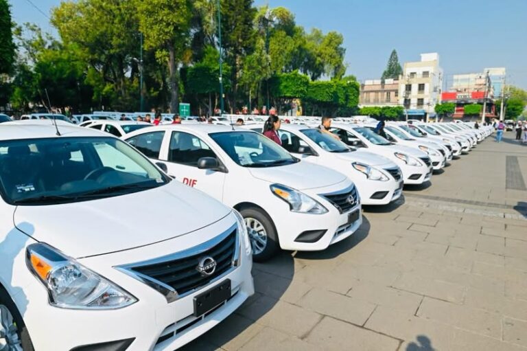 Este parque vehicular es muestra del compromiso que la ciudadanía nos exige: Raciel Pérez