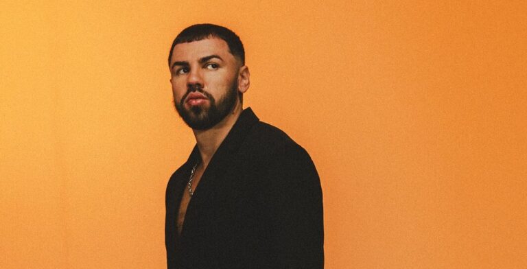 Astro Andy conquista México con “Fin Del Mundo” y aviva la expectativa por su álbum “eterno retorno”