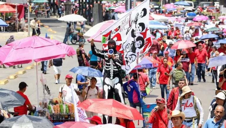 Caos por maestros hoy en CDMX: Alerta en el AICM, Circuito, Reforma e Insurgentes
