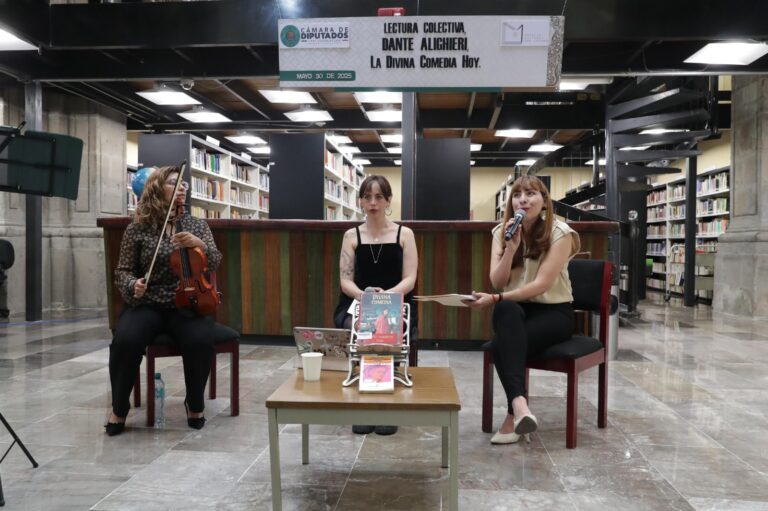 📚 “La Divina Comedia vive en San Lázaro: conmemoran 760 años del natalicio de Dante Alighieri con lectura colectiva”