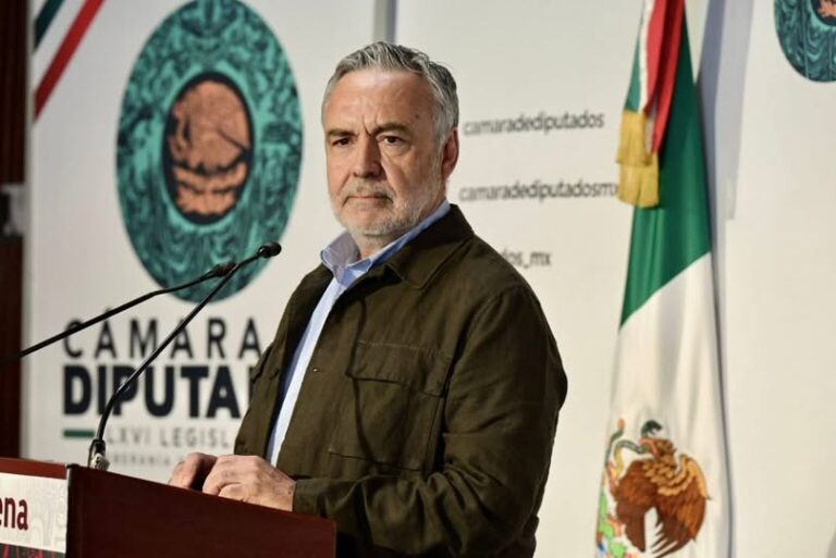 Trump fusionó migración, narcotráfico y comercio en una bomba atómica: Raúl Benítez Manaut