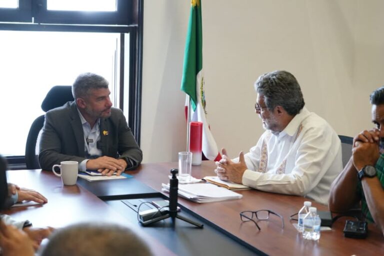 Nuestra solicitud es clara, atender primero las escuelas en riesgo: Mauricio Tabe