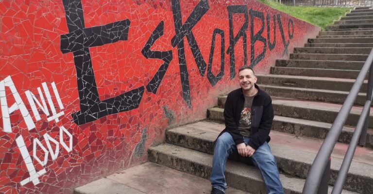 ¡Punk Sin Fronteras! Sergio Kalaña Hace Temblar Ecatepec con Tributo al Punk Vasco