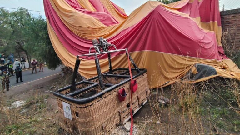 ¡Sustazo en San Martín de las Pirámides! Globo aerostático se desploma; hay 12 heridos