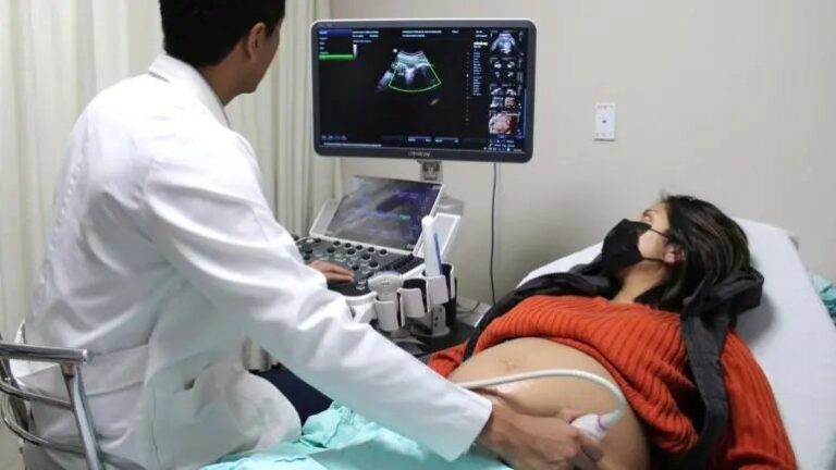 Urgen expertas a atender violencia obstétrica en México más allá de lo penal