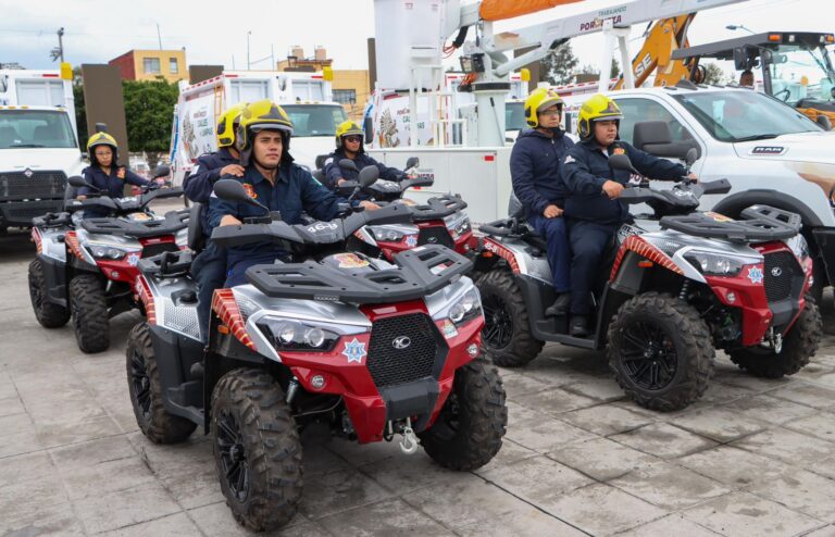 Nezahualcóyotl refuerza su infraestructura: entrega histórica de vehículos para servicios públicos