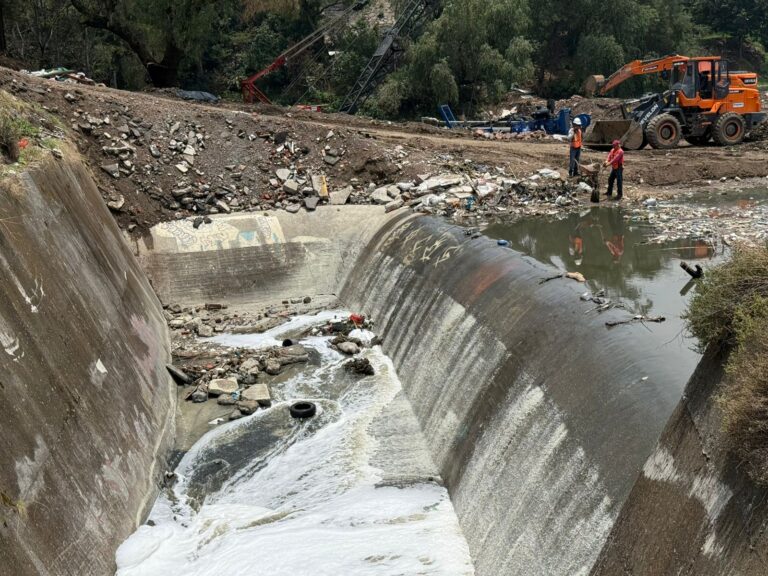 Se han desalojado más de 60 millones de litros de agua en Presa Los Cuartos