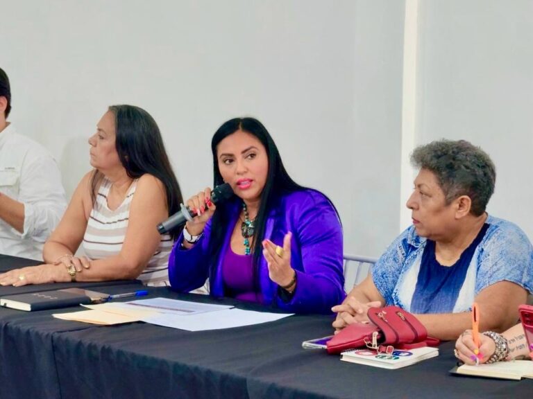 Encabeza Adriana Belinda Quiroz mesa de trabajo para fortalecer derechos de personas con discapacidad en Nuevo León