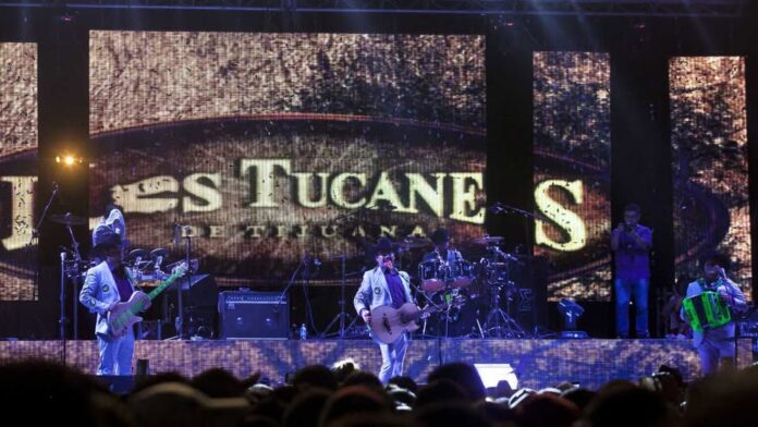 Multan a Los Tucanes de Tijuana en Chihuahua por apología del delito durante concierto