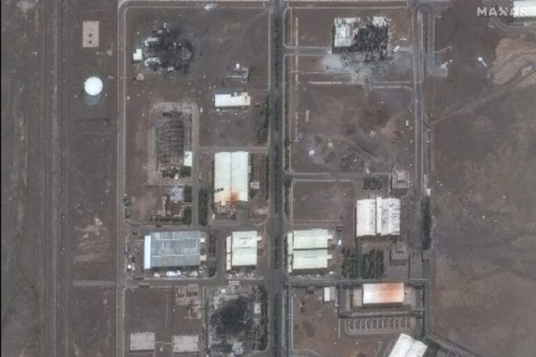 Irán dice que las instalaciones nucleares no han sido dañadas, pero alerta de riesgo de radiación