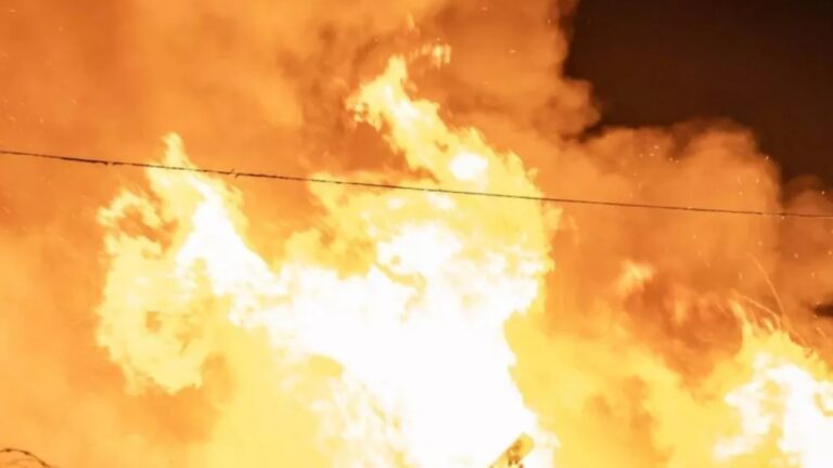 Incendio en residencia de ancianos en Zaragoza, España, deja, al menos, un muerto y 22 hospitalizados