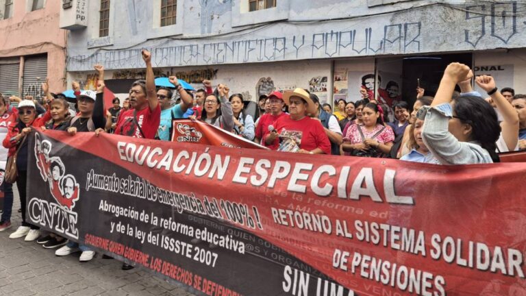 CNTE reanuda diálogo con Gobierno Federal en medio de protestas en CDMX