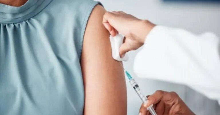 OPS alerta por crisis en la vacunación infantil en México y América