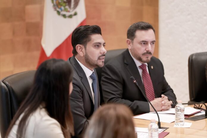 Este convenio es histórico para Nezahualcóyotl: Adolfo Cerqueda