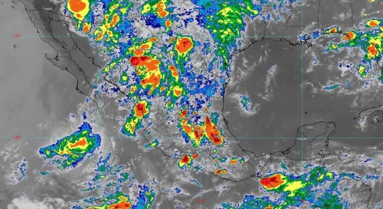 Huracán Flossie se debilita rumbo al noroeste; provoca lluvias intensas y oleaje en el Pacífico mexicano