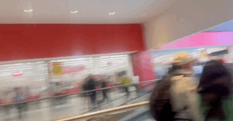 Conato de incendio provoca desalojo en Parque Delta; no hubo lesionados