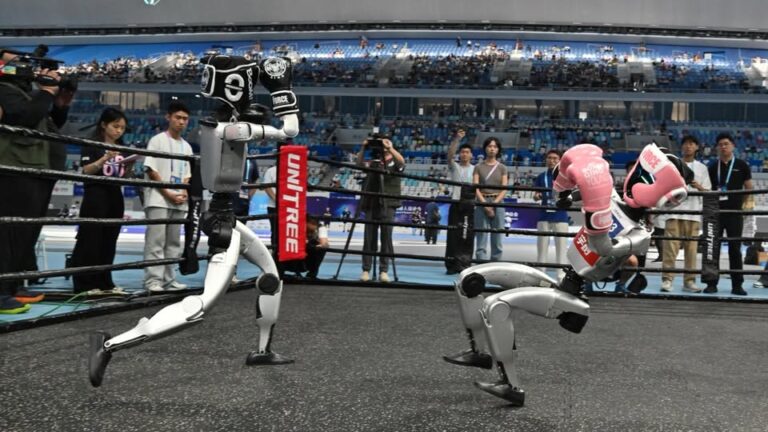 Comienzan “juegos olímpicos” de robots humanoides en China Comienzan “juegos olímpicos” de robots humanoides en China