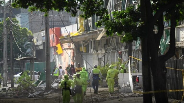 Ascienden a siete los fallecidos por el atentado en Cali, Colombia; hay dos sospechosos detenidos