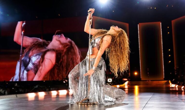 Chihuahua vibró con Shakira en el estadio olímpico universitario con un show Sold Out