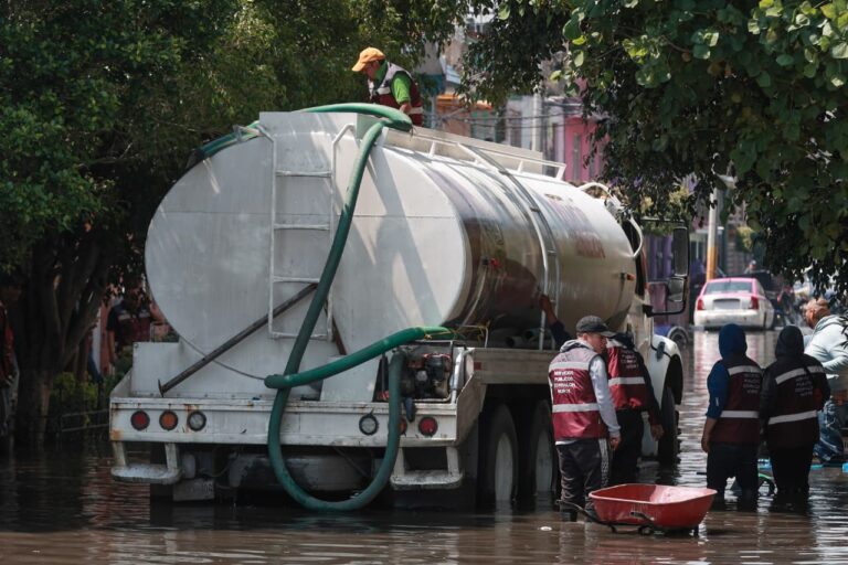 Fuertes lluvias dejan 312 casas afectadas en Nezahualcóyotl