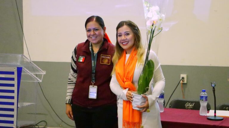 Más de 150 mujeres en Gustavo A. Madero se unen al Día Naranja contra la violencia de género