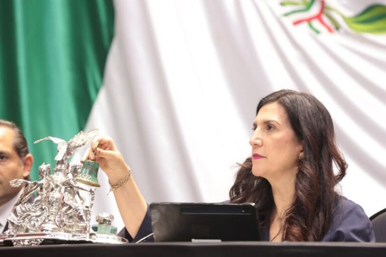La Presidenta de la Mesa Directiva de la Cámara de Diputados turnó a comisiones de Presupuesto y de Hacienda el Paquete Económico 2026