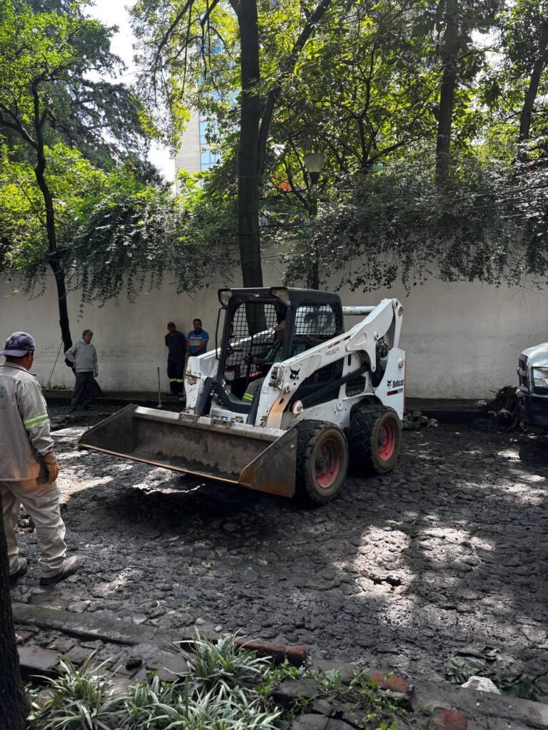 Álvaro Obregón atiende emergencia por histórica lluvia y desbordamiento del Río San Ángel