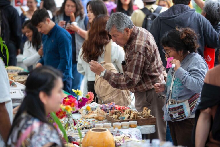 “El maíz es historia y cultura de México, pero está amenazado”: alerta Carmen Casas Ratia