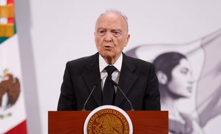 Adán Augusto López no ha sido llamado a declarar por caso Hernán Bermúdez: FGR