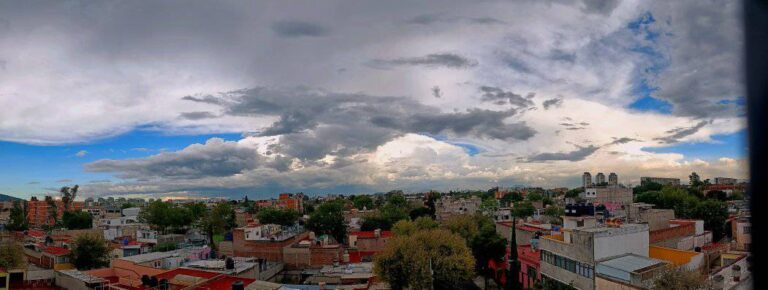 Se esperan lluvias fuertes, posibles descargas eléctricas y caída de granizo en la CDMX