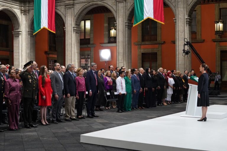 Primer informe: Sheinbaum destaca disminución de la pobreza en México