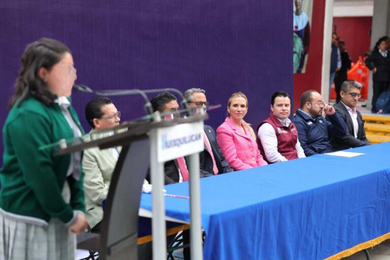 Entregan más de 14 mil apoyos escolares para evitar la deserción en Huixquilucan