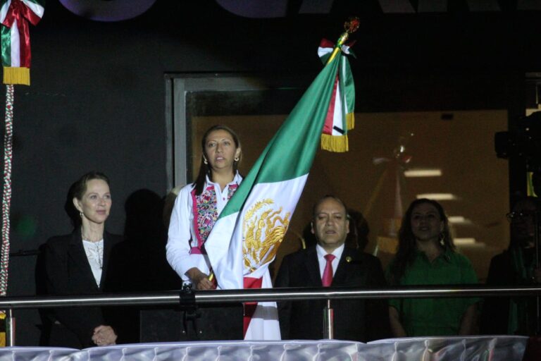 Venustiano Carranza rompe récord con casi 100 mil asistentes en el Grito de Independencia 2025