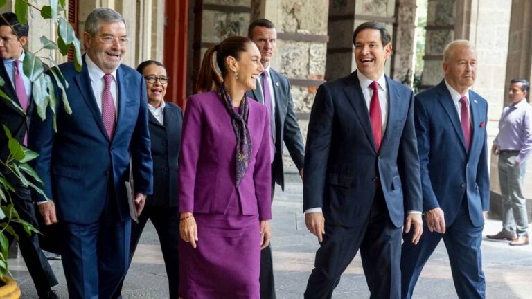 Embajador de EE. UU. agradece a México entrega de 55 capos y celebra cooperación