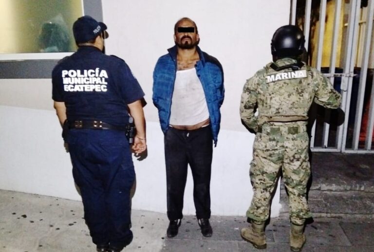 🔥 Intentó incendiar un Mexibús en Ecatepec; pasajeros logran detenerlo antes de huir