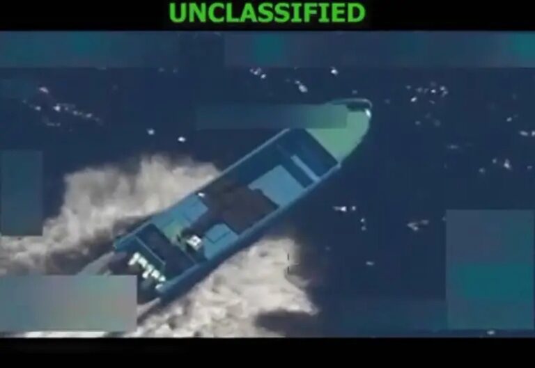 EU mató a dos presuntos narcotraficantes en otro ataque contra lancha en el Pacífico