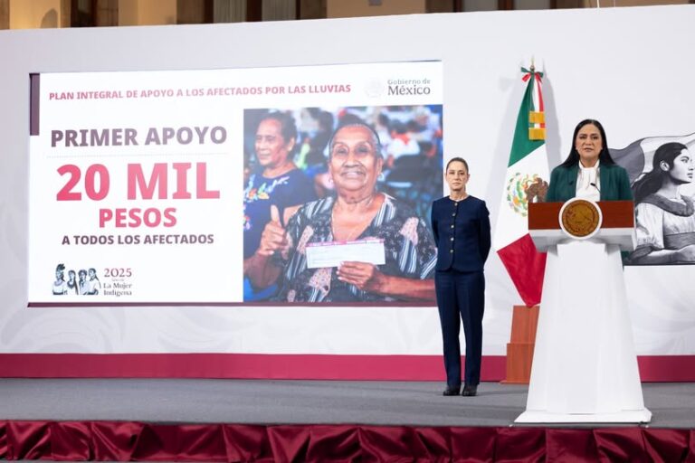 Sheinbaum critica relanzamiento del PAN en medio de emergencia por lluvias