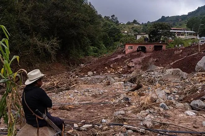 Aumenta a 66 cifra de muertos por lluvias; 75 personas están desaparecidas