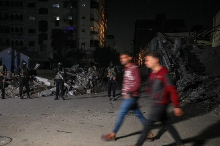 Israel entrega los cuerpos de 30 palestinos a Gaza, algunos con «signos de abuso»