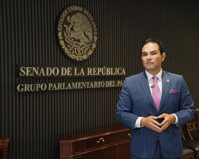 El Estado debe garantizar reconstrucción mamaria y rehabilitación integral para quienes enfrentan cáncer de mama: Enrique Vargas